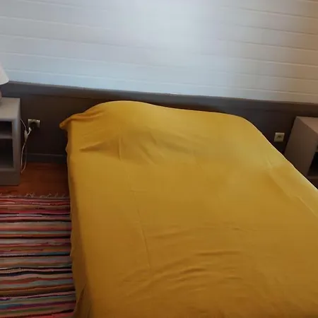 Holiday home Maison Bois Sur La Colline A 1500 M Des Plages