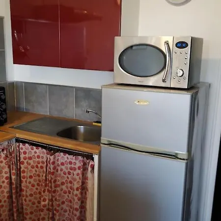 Vakantiehuis Maison Bois Sur La Colline A 1500 M Des Plages